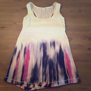 Lululemon top